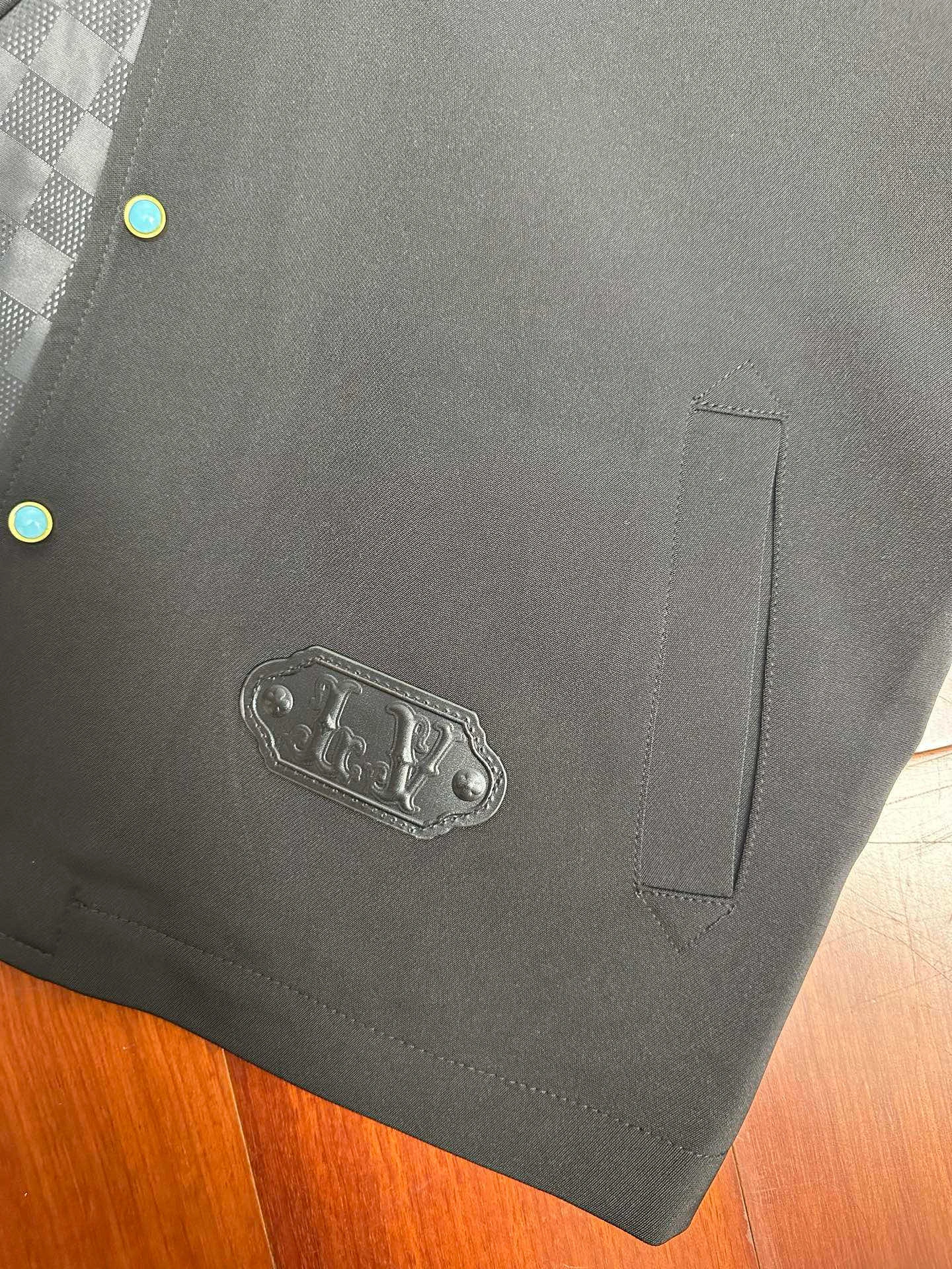 wg.luxury-- 8V wool item: E-F431I2819